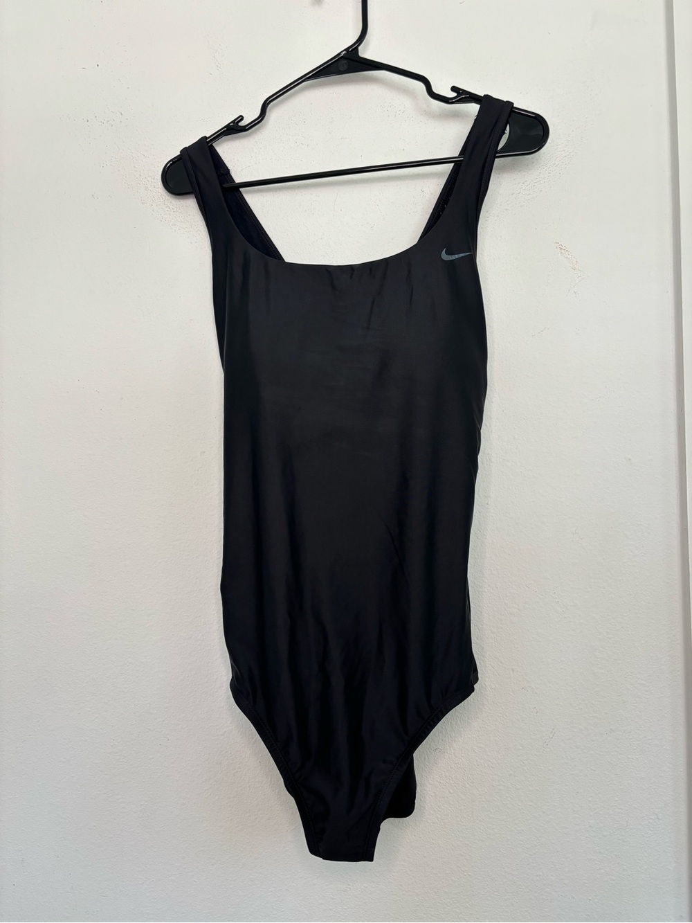 NIKE NWT BLACK HYDRALOCK ONE PIECE SPORTY SWIMSUIT SZ XL